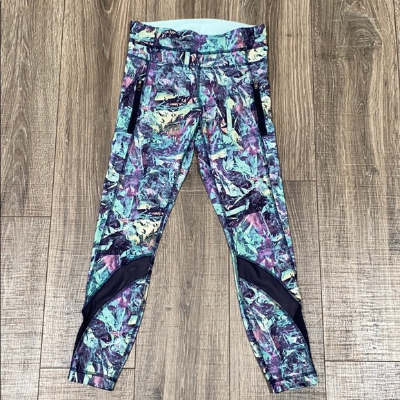 Lululemon leggings - size 4 - Picture 1 of 6